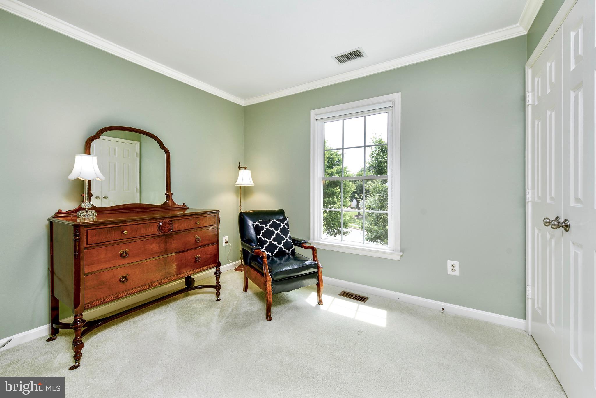 COUNTRYSIDE - Residential