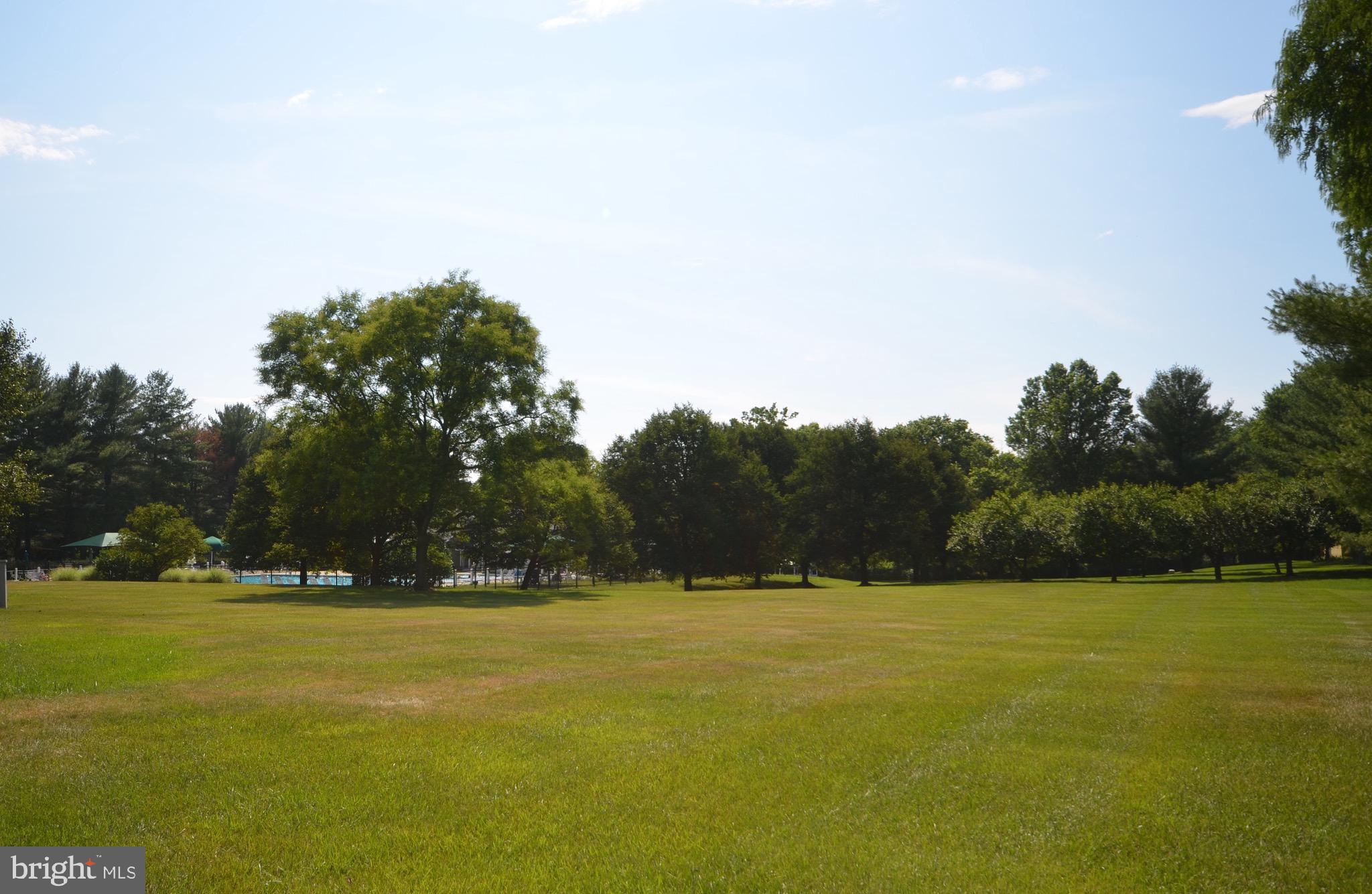 COUNTRYSIDE - Residential