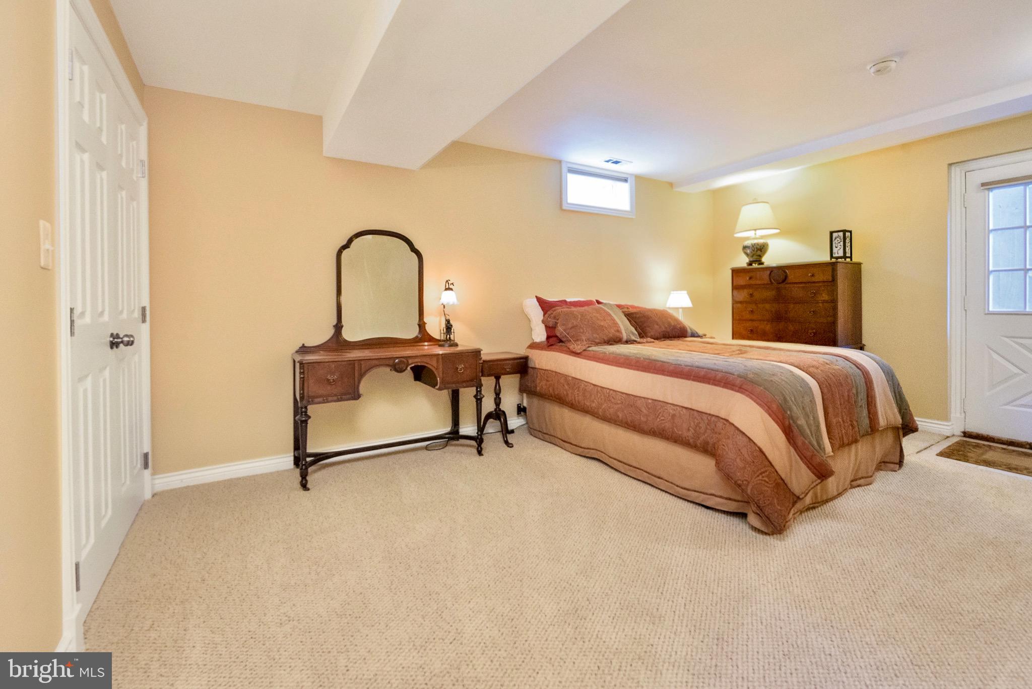 COUNTRYSIDE - Residential