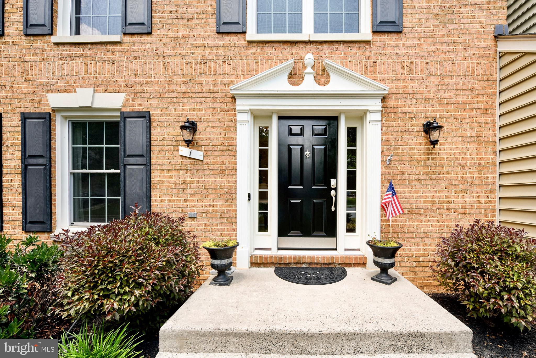 COUNTRYSIDE - Residential