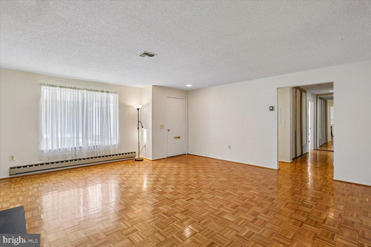 15133 VANTAGE HILL ROAD 7-C