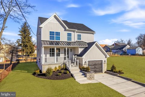 Photo of 515 Crozier Avenue, NATIONAL PARK, NJ 08063 (MLS # NJGL2068302)