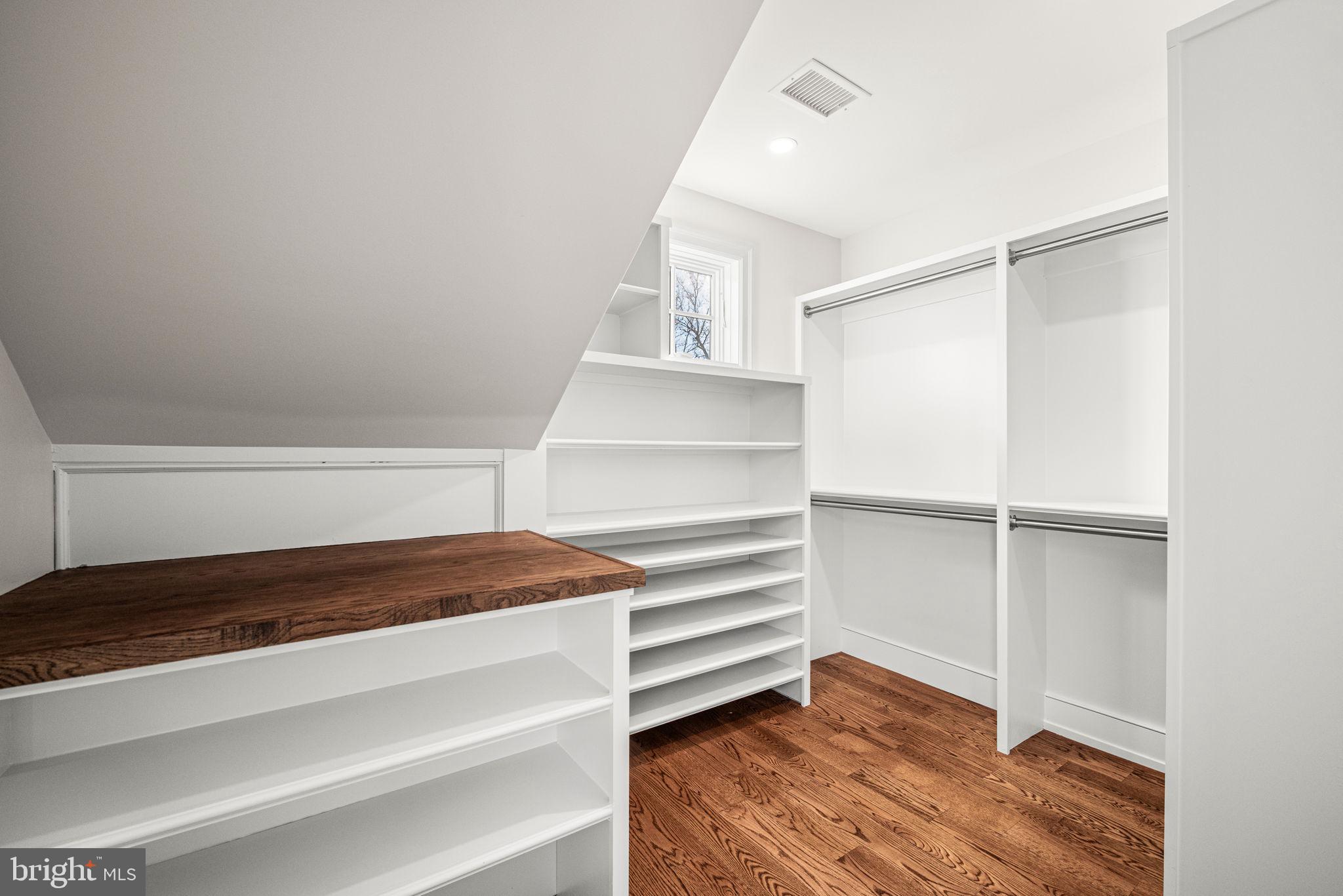 NARBERTH - Residential