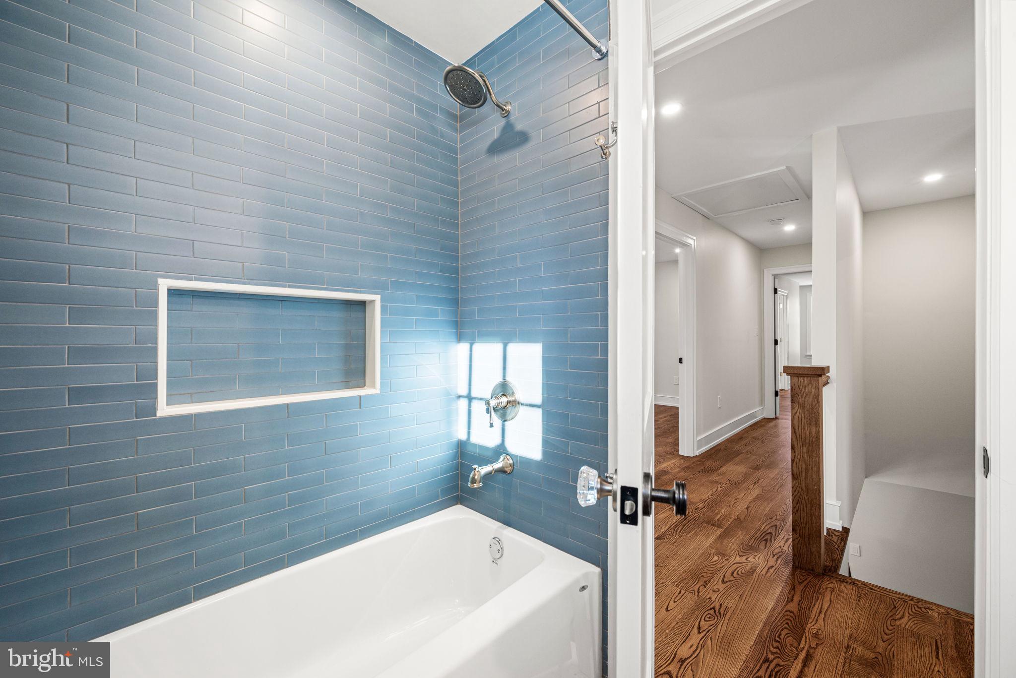 NARBERTH - Residential