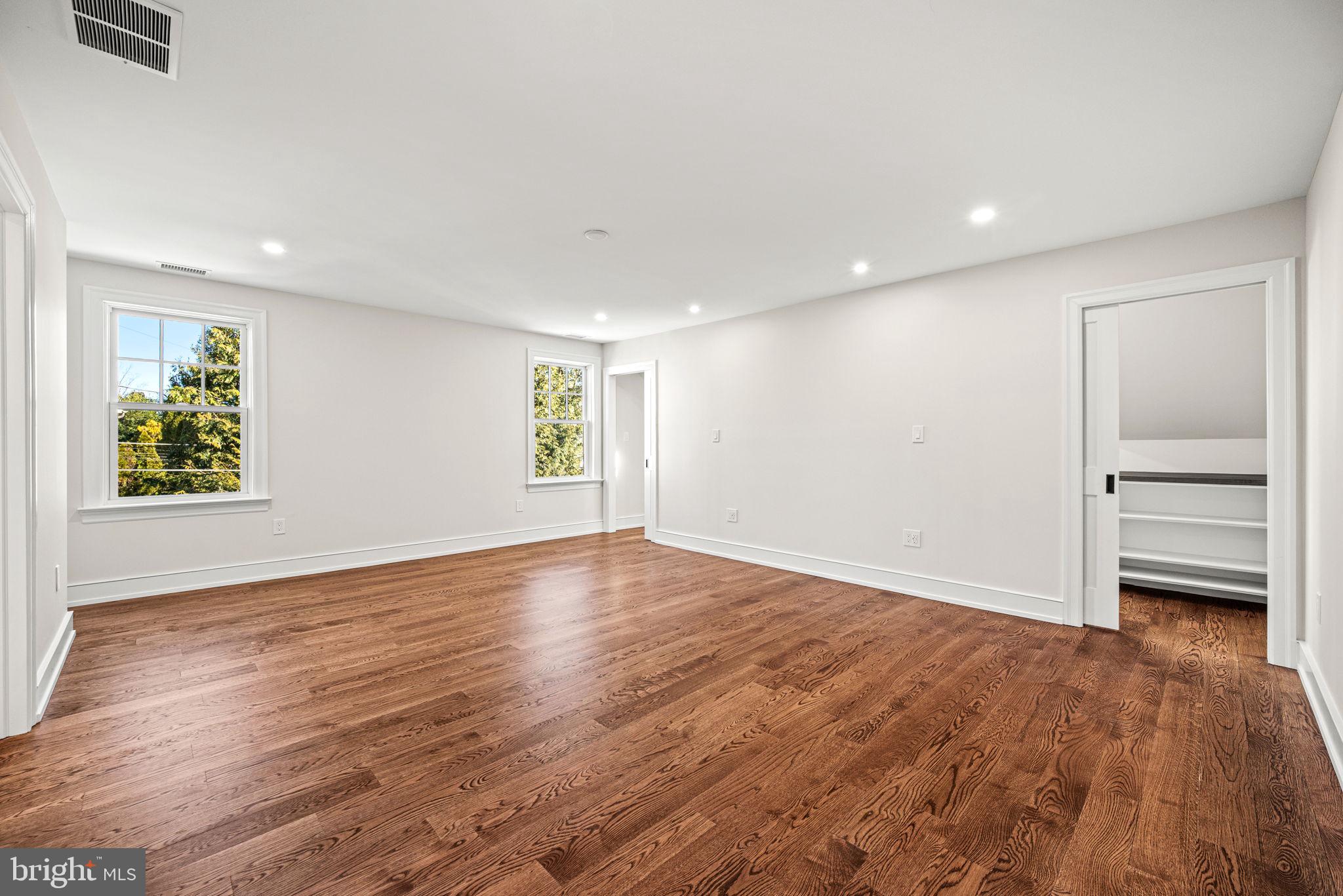 NARBERTH - Residential