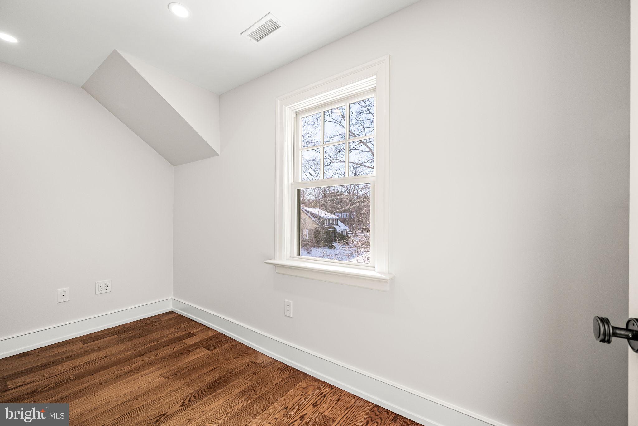 NARBERTH - Residential