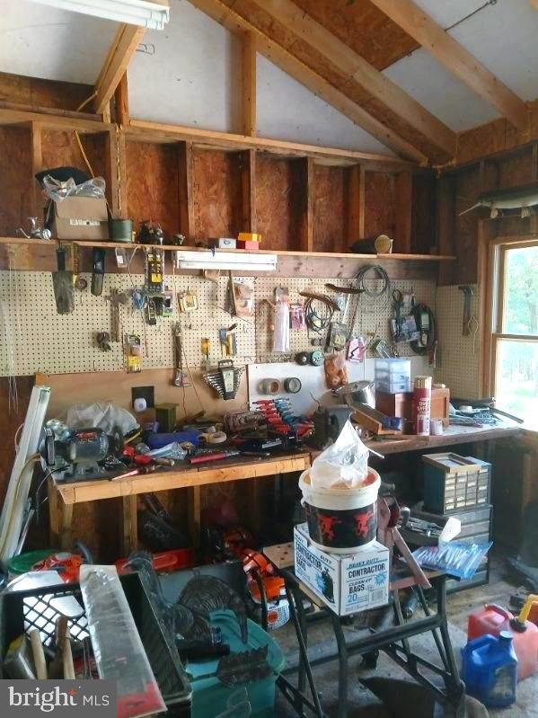 LOST RIVER RIDGE - Residential