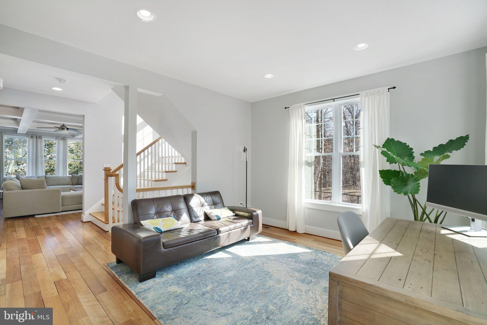 SEMINARY HILL - Residential