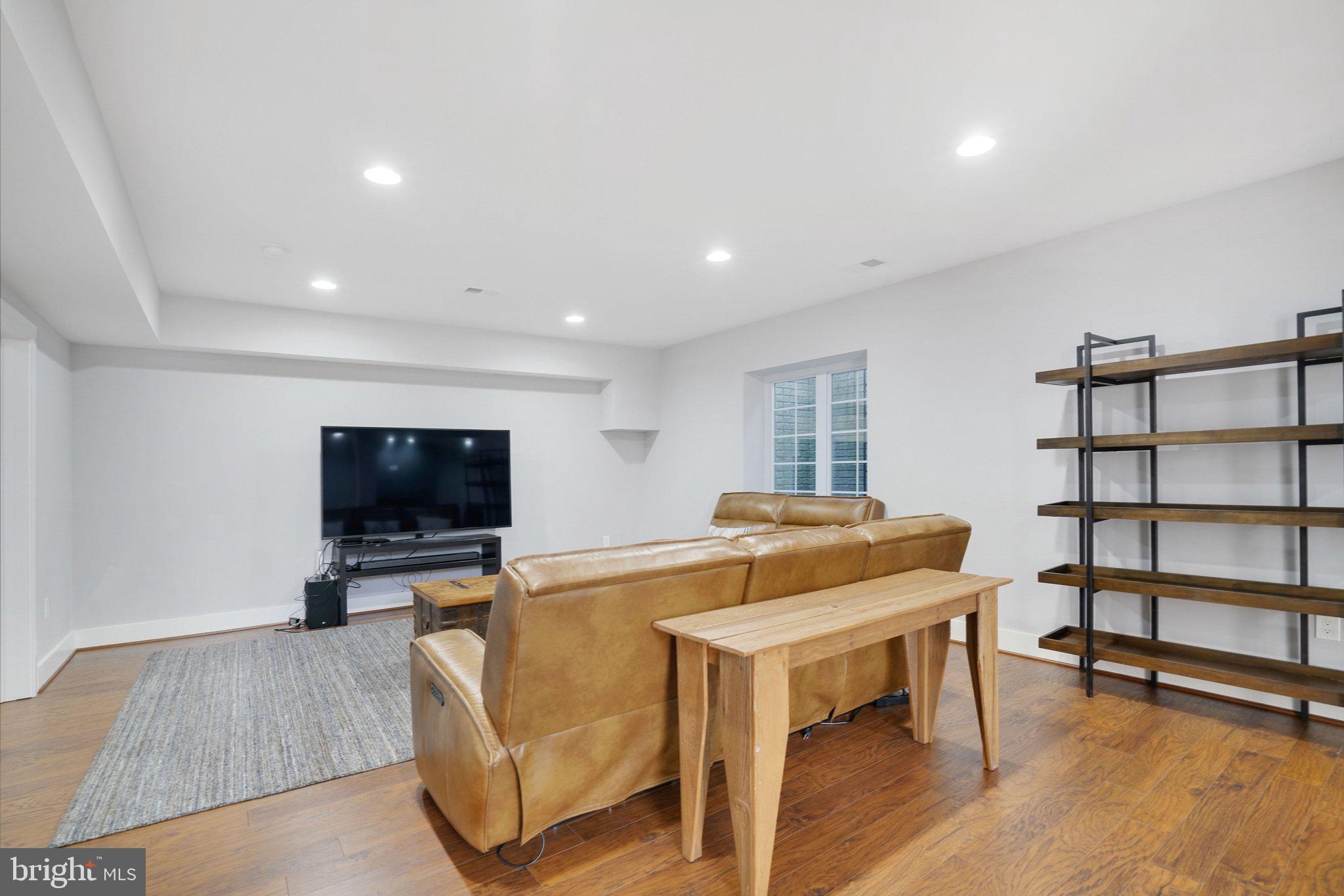 SEMINARY HILL - Residential