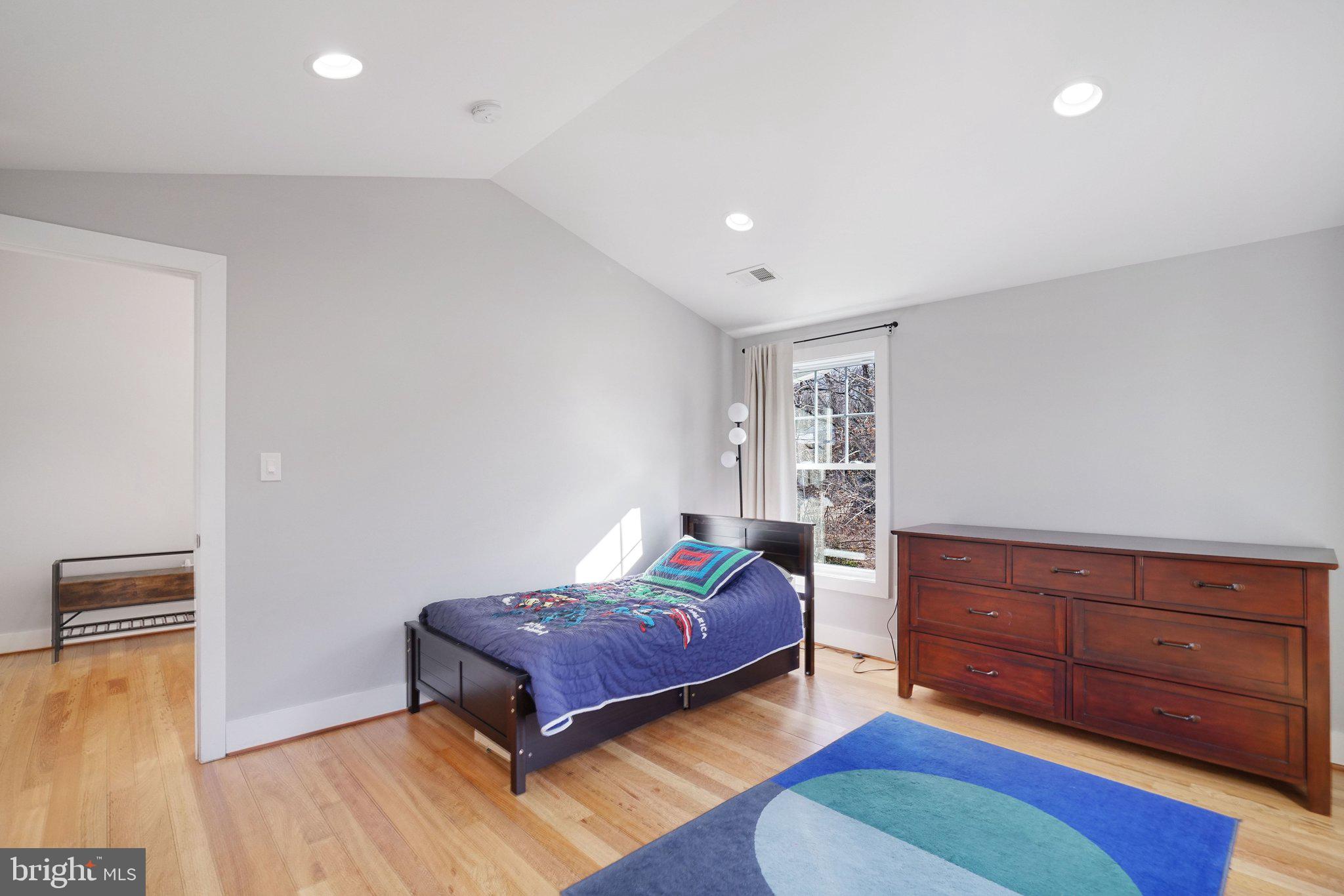 SEMINARY HILL - Residential