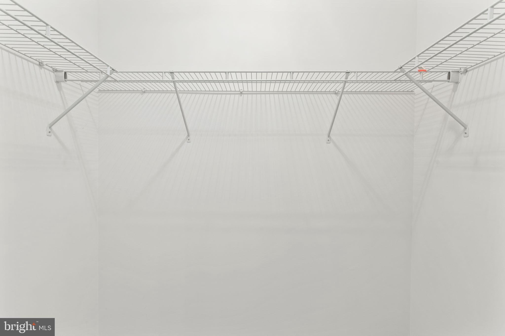 TOWNES OF RIDGEWAY - Residential