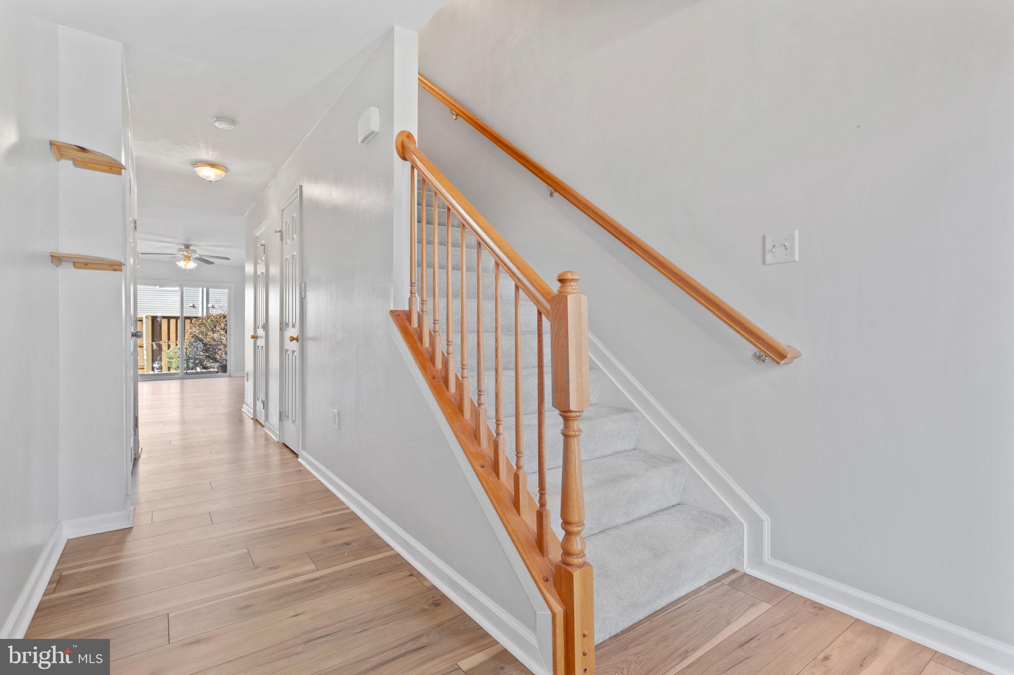 TOWNES OF RIDGEWAY - Residential