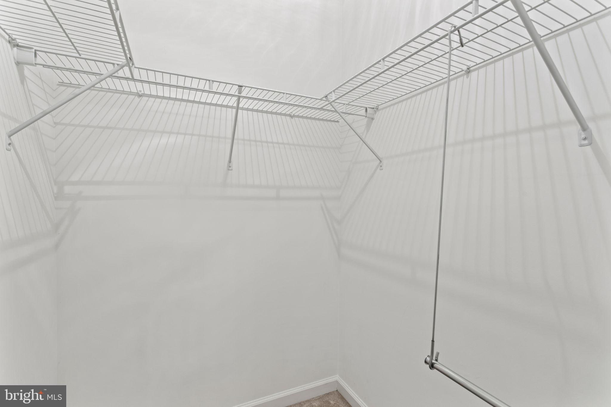 TOWNES OF RIDGEWAY - Residential