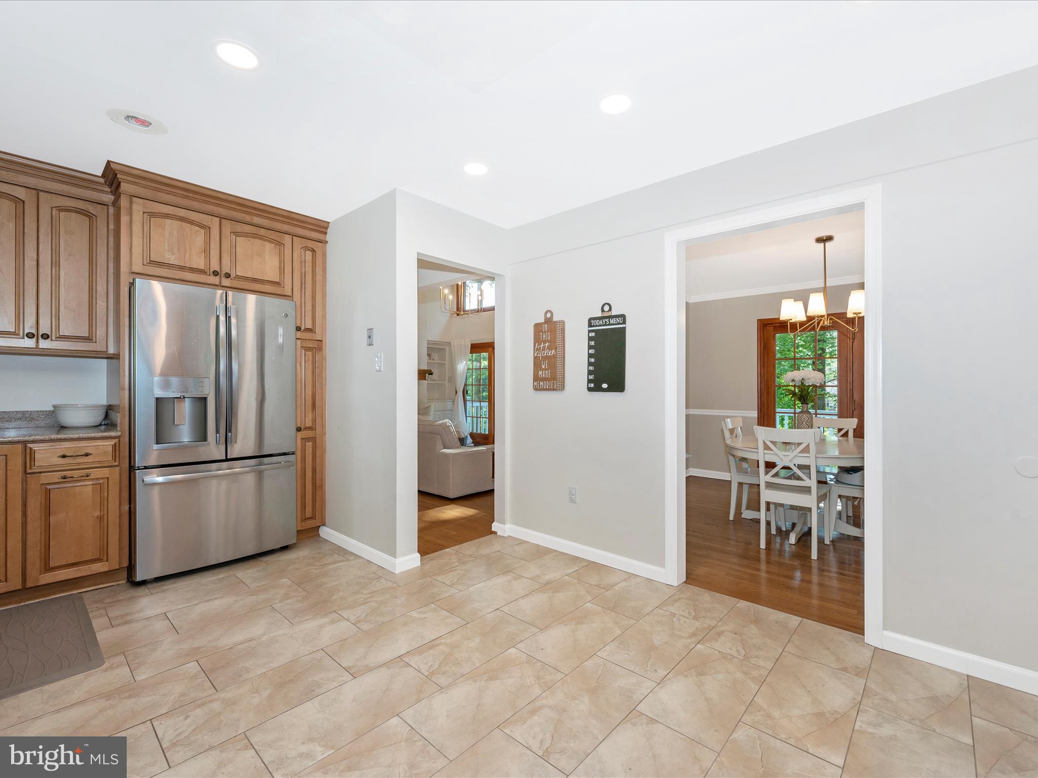 BROCK HALL - Residential