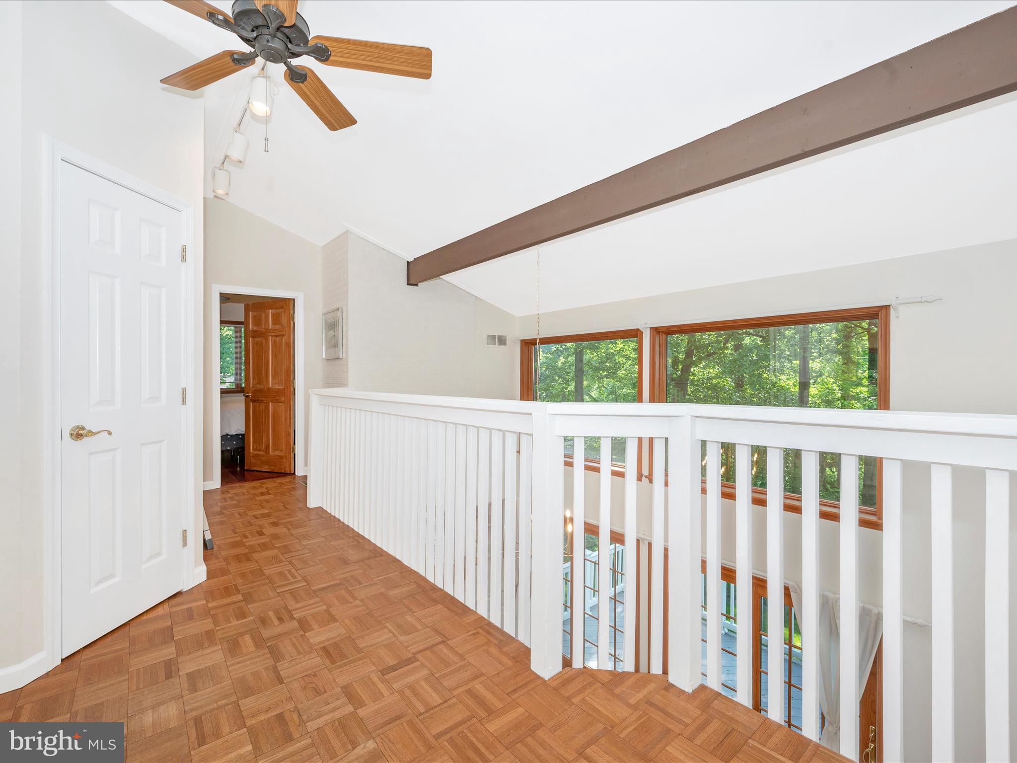 BROCK HALL - Residential