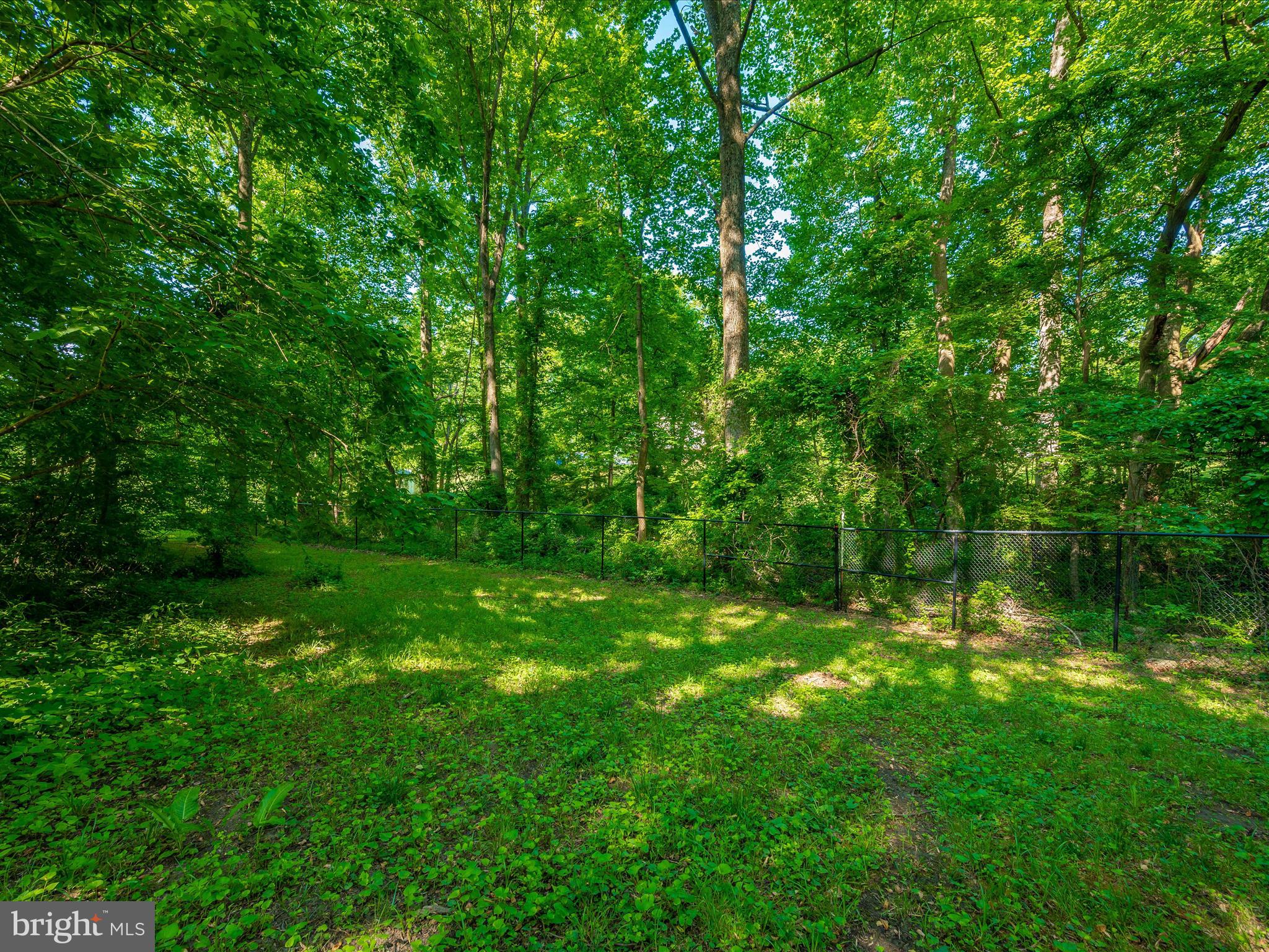 BROCK HALL - Residential