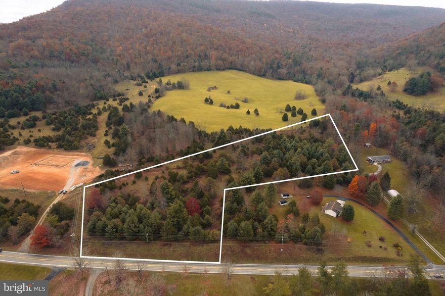 Fantastic building location, just off of Rt 33 (Blue Gray Trail), conveniently located near Franklin, WV. Lots of nearby attractions including historical sites, breweries, Smoke Holes, various caverns, Seneca Rocks, Spruce Knob, National Forest, public fishing locations, and so much more! Enjoy amazing mountain views and privacy. Two additional tracts of approximately 2 acres each also available for purchase. The three combined would make an excellent building spot with land to hunt. Don't miss out! Bring your dream home plans!