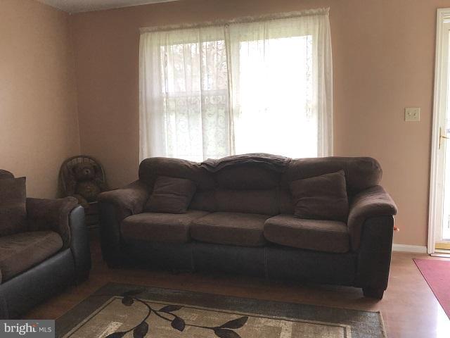 APPLE GLEN - Residential