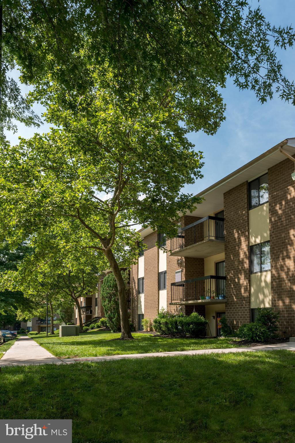 Welcome to beautiful Hickory Hill Apartments in Baltimore County where you'll discover many different floor plans w/ individual washer/ dryer. Here you will enjoy a quiet country setting that is still close to shopping, restaurants, schools, and recreation.CATS ONLY allowed. Call for an appointment to view decorated model (photos of model not available apt). ASK ABOUT MANAGER'S SPECIALS!
