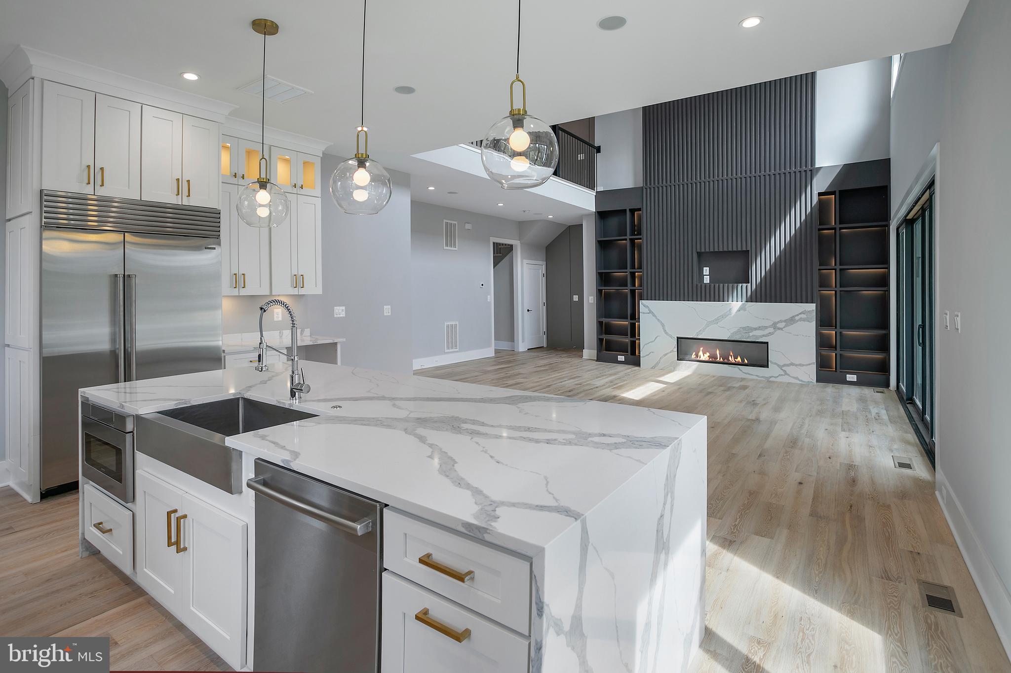 BROYHILLS MCLEAN ESTATES - Residential