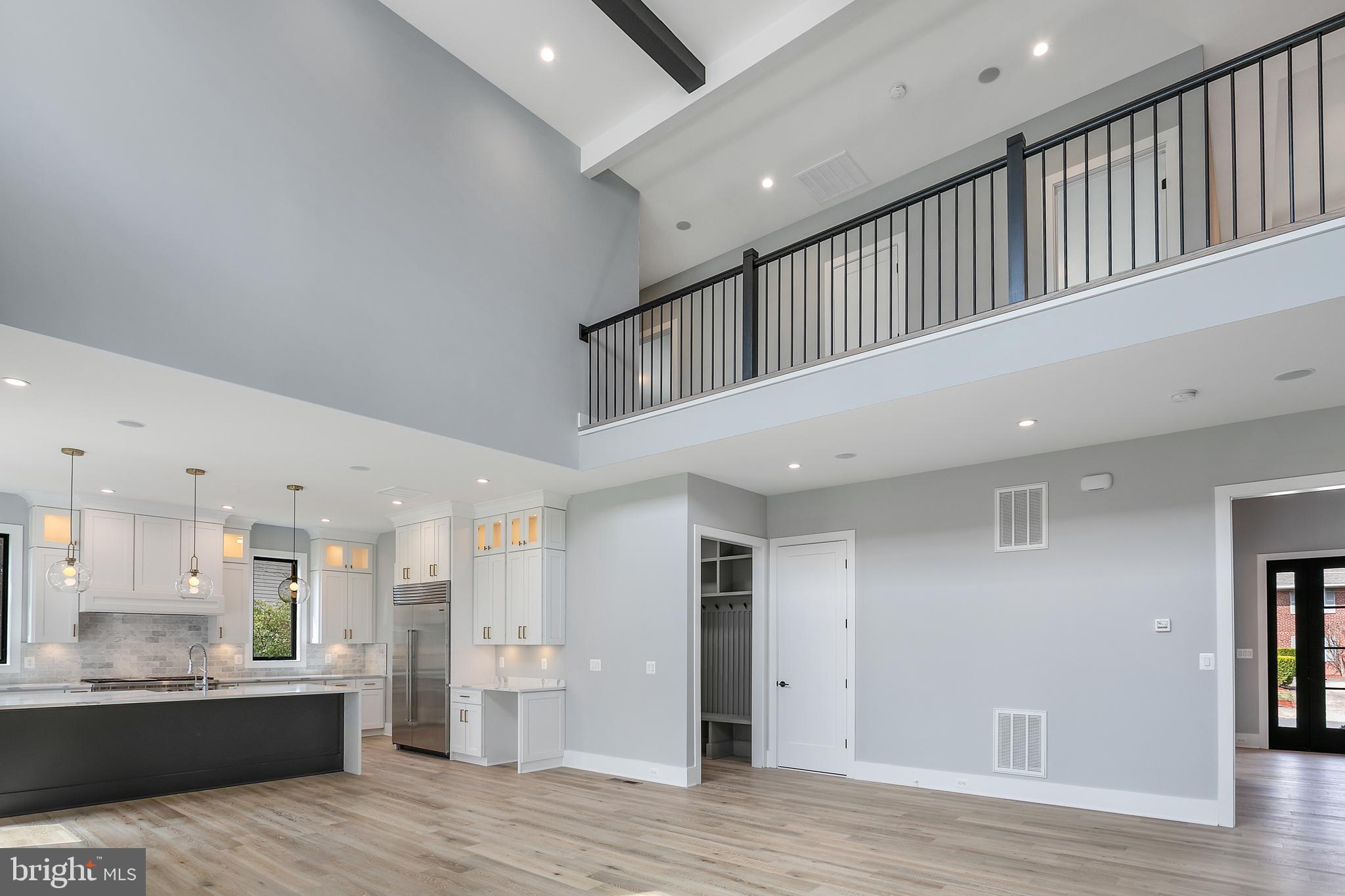 BROYHILLS MCLEAN ESTATES - Residential