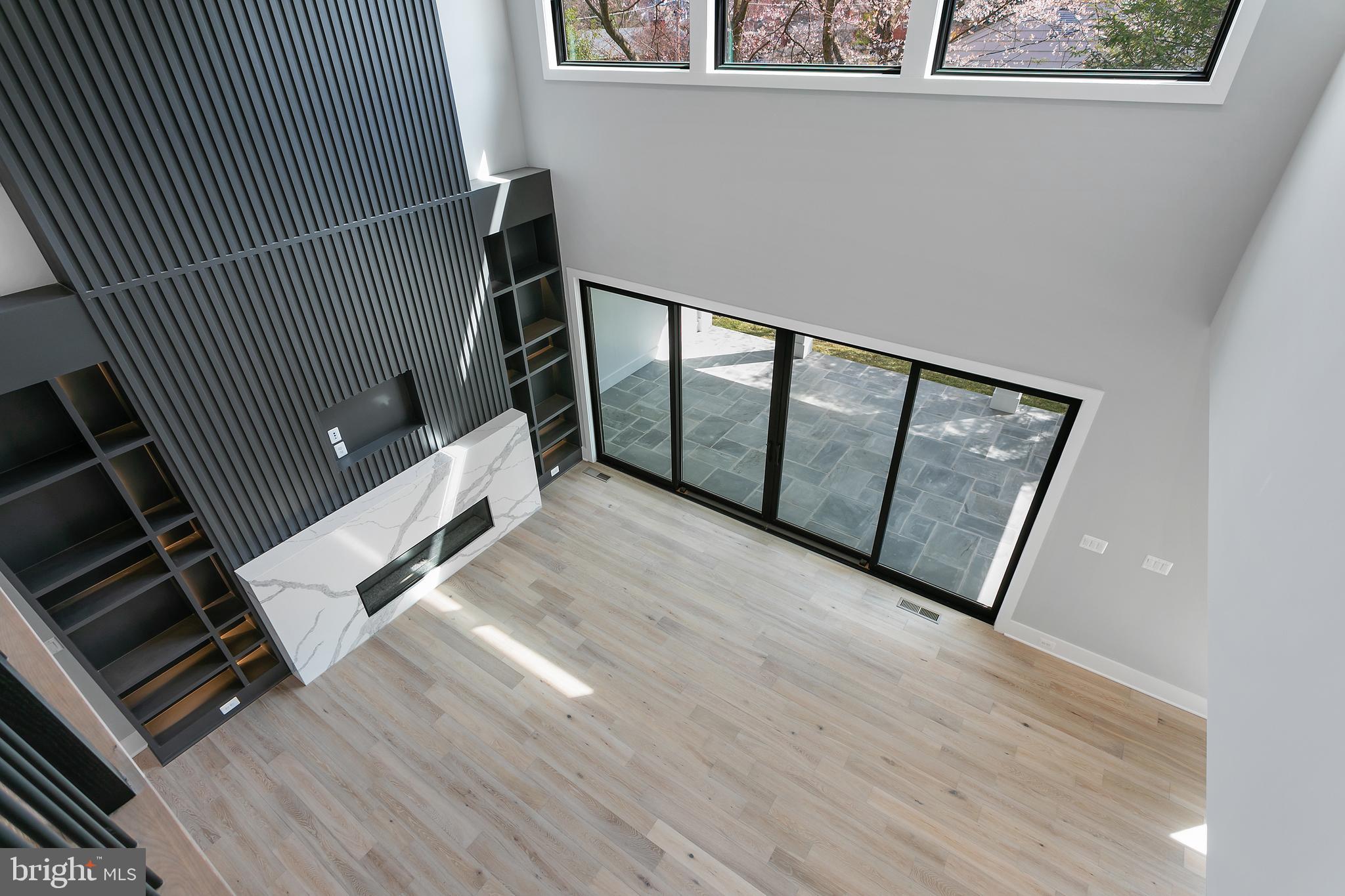 BROYHILLS MCLEAN ESTATES - Residential