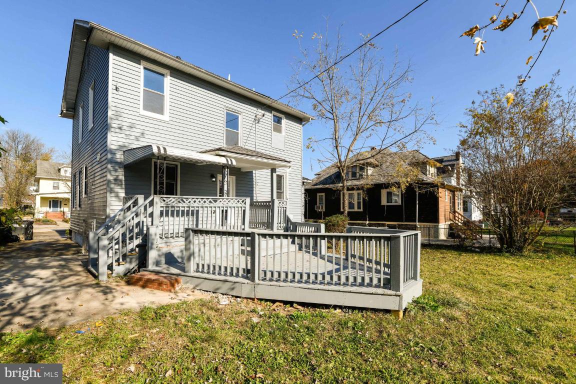 GARRISON - Residential