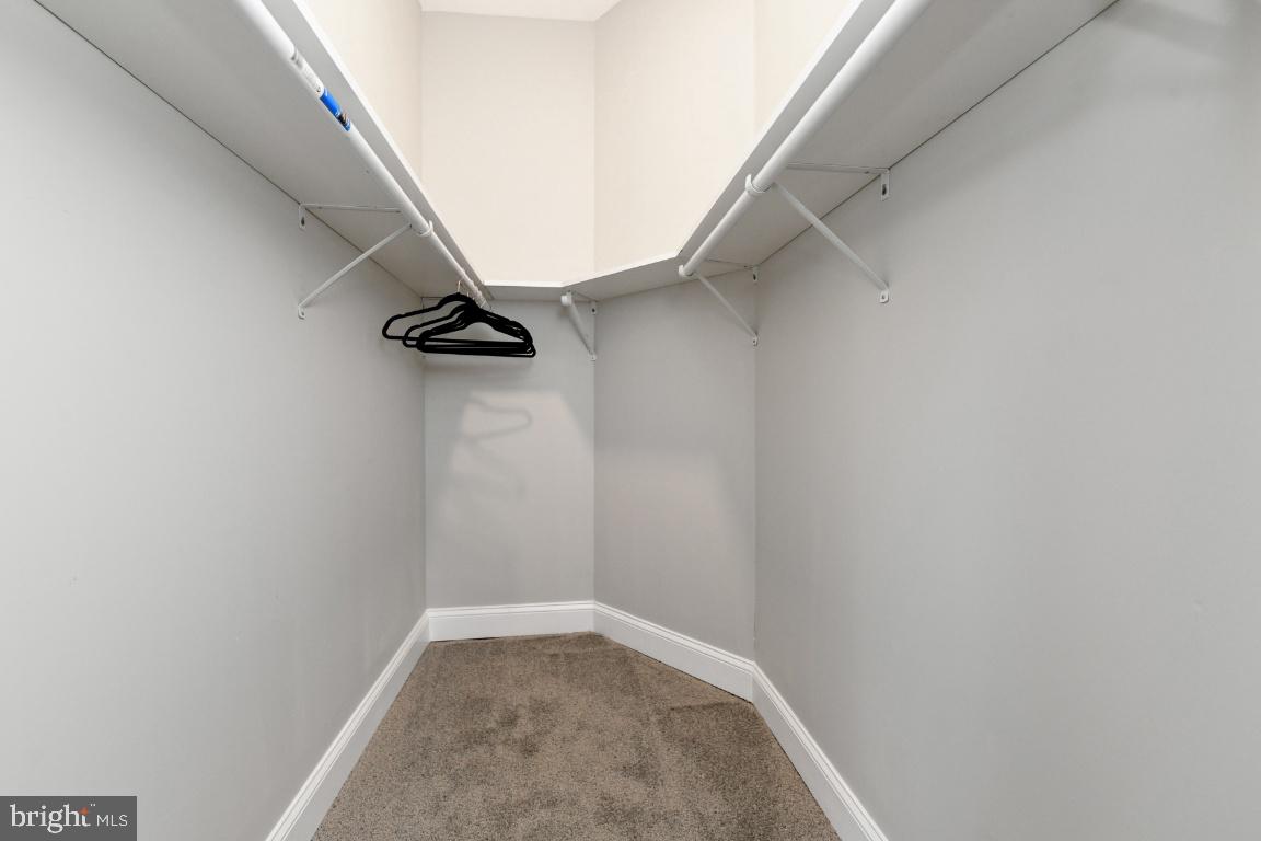 GARRISON - Residential