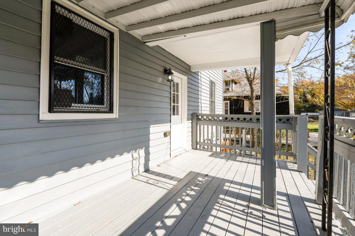 GARRISON - Residential