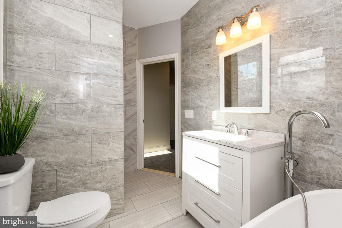 GARRISON - Residential