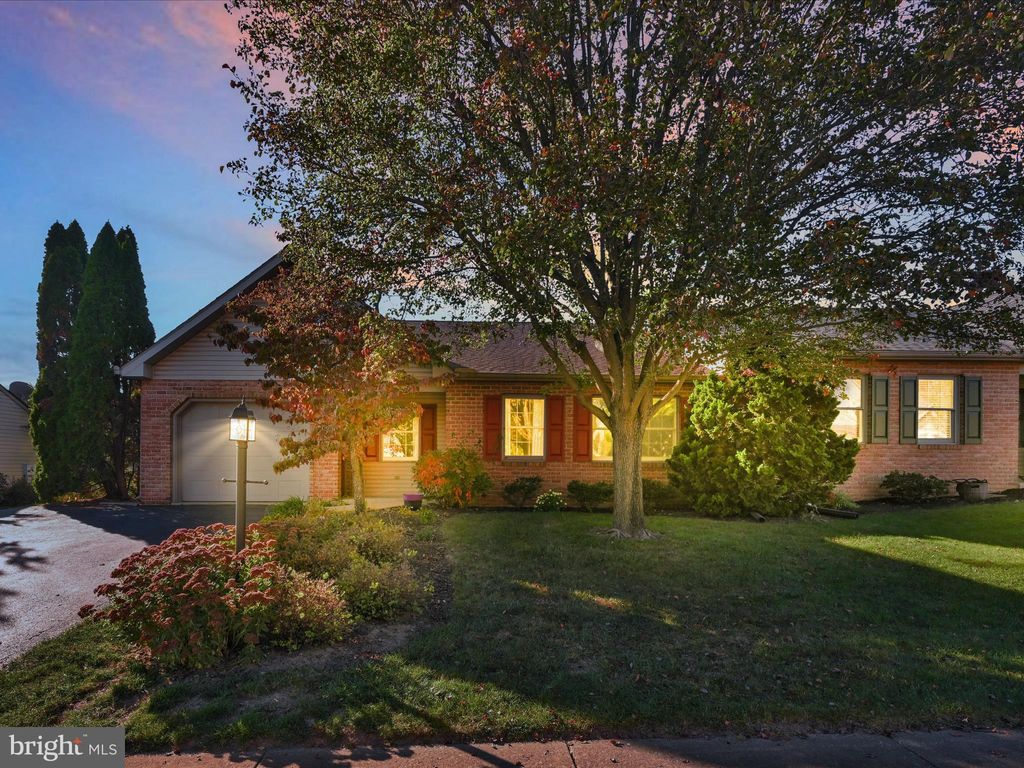 Photo of 2612 Stagecoach Lane, Lancaster, PA 17601 (MLS # PALA2059144)