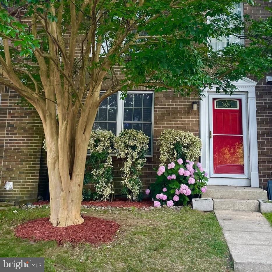 SADDLE CREEK - Residential