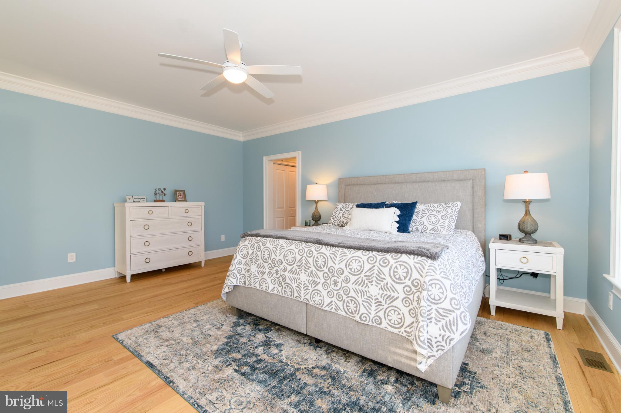 SADDLE RIDGE - Residential