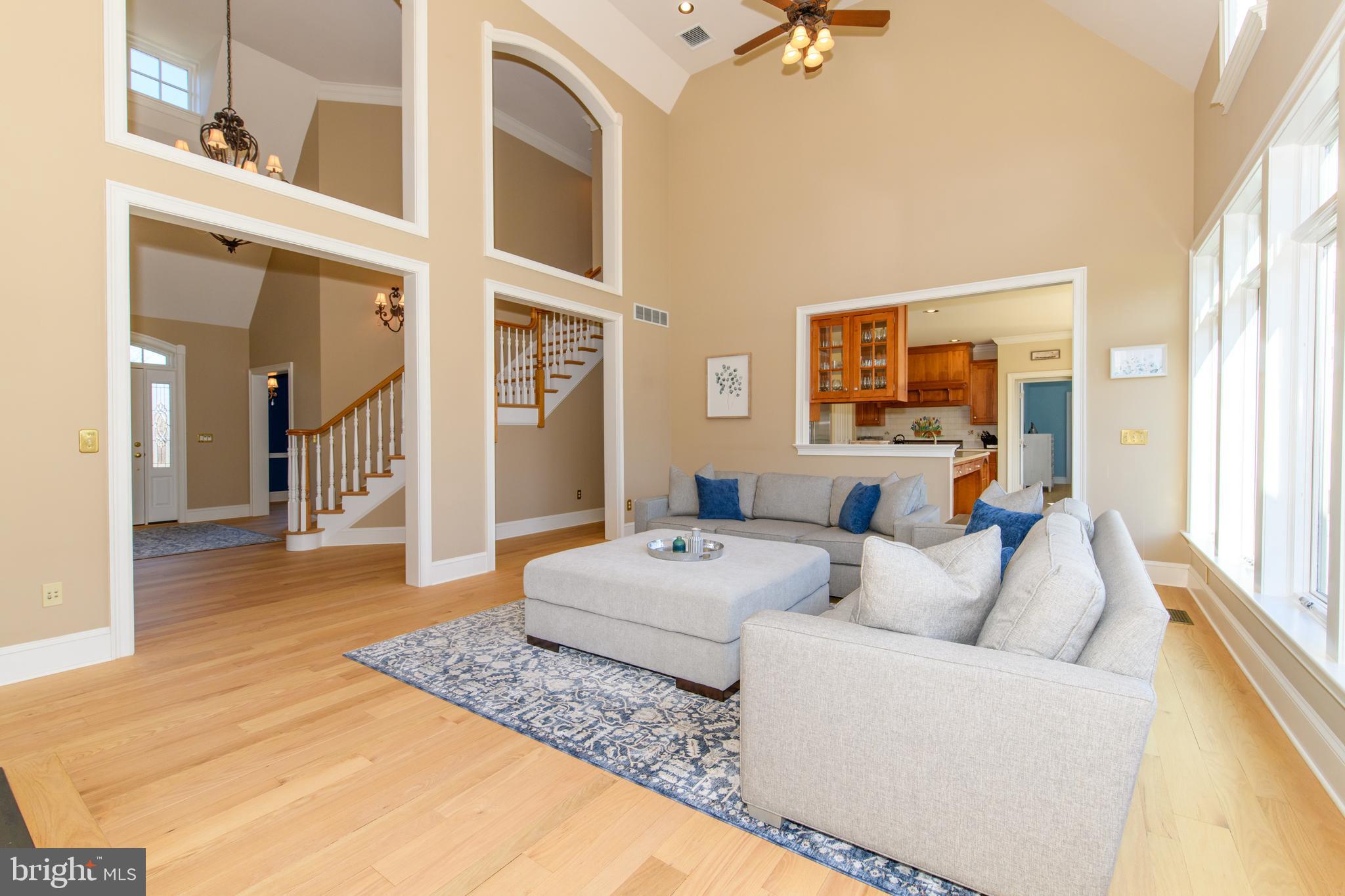 SADDLE RIDGE - Residential