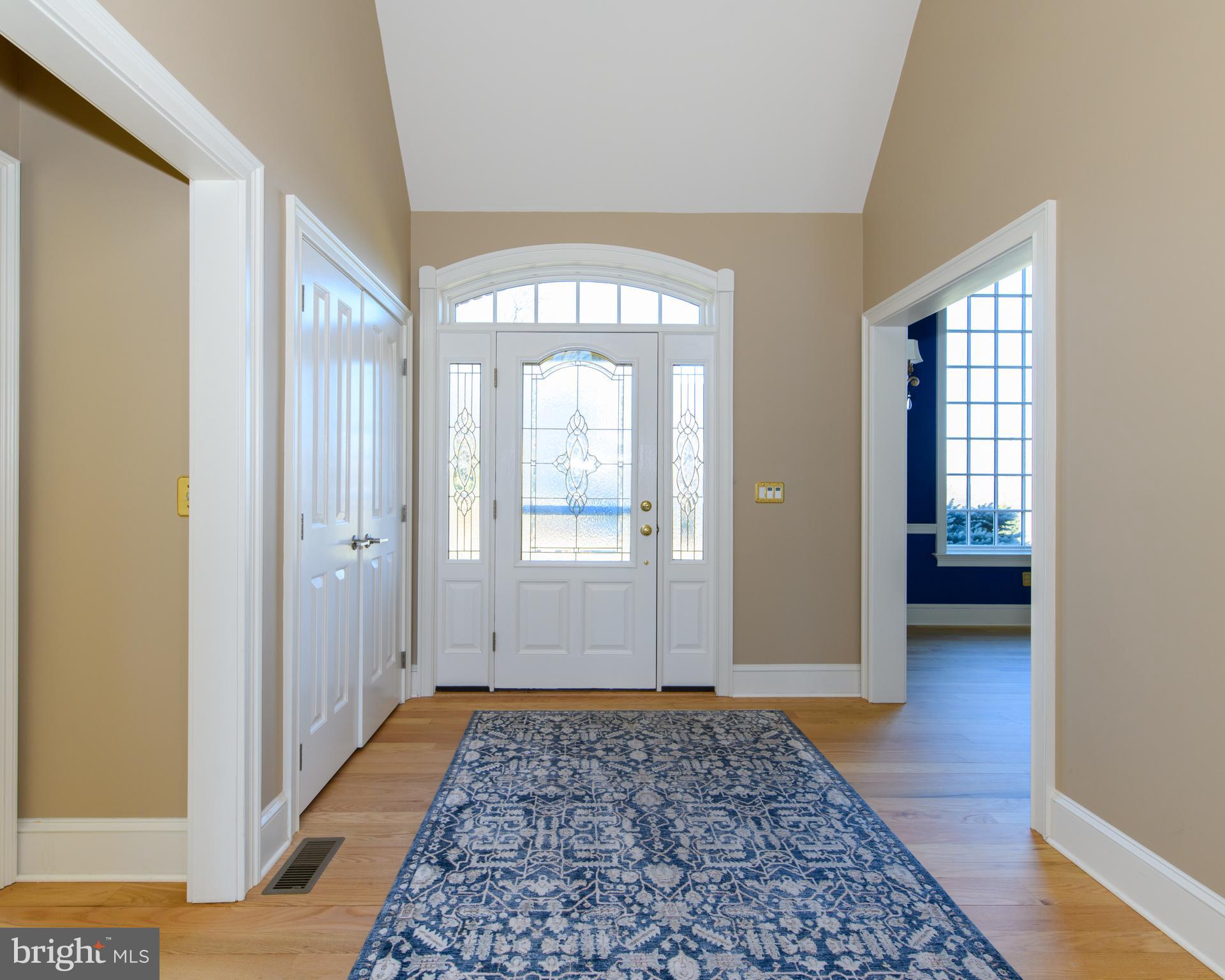 SADDLE RIDGE - Residential