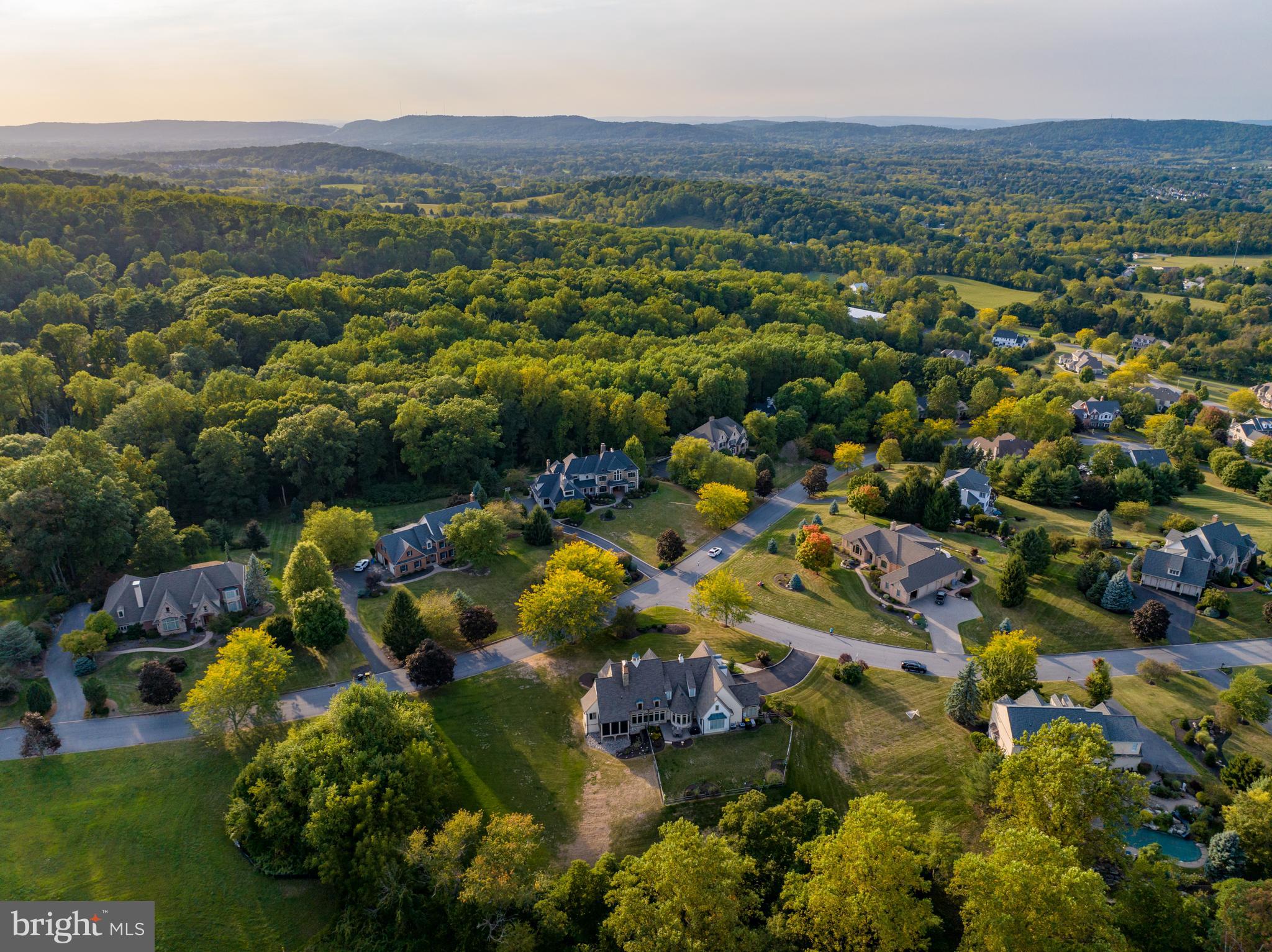 SADDLE RIDGE - Residential