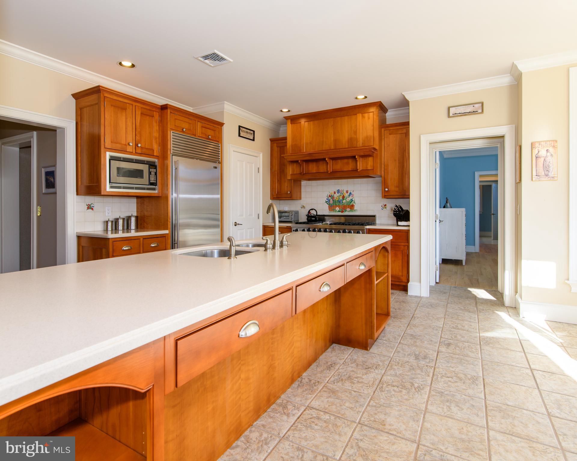 SADDLE RIDGE - Residential