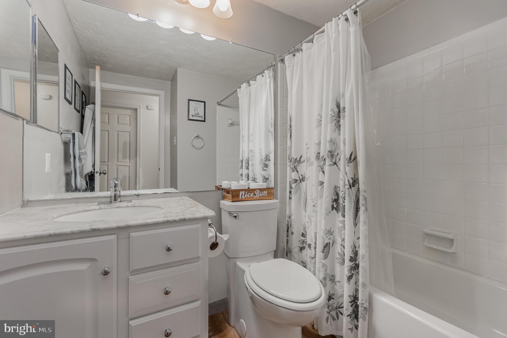 BRITTANY QUARTERS - Residential