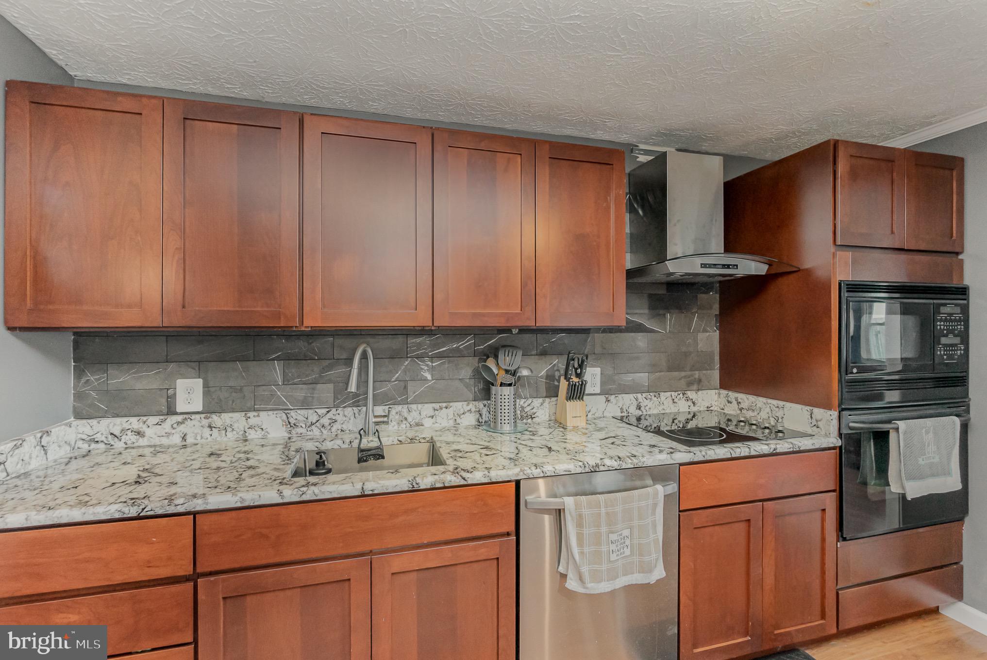 BRITTANY QUARTERS - Residential