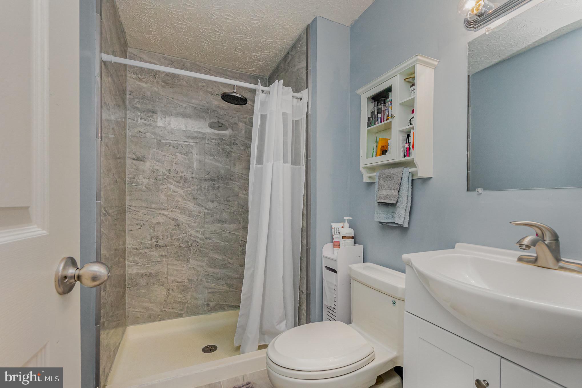 BRITTANY QUARTERS - Residential