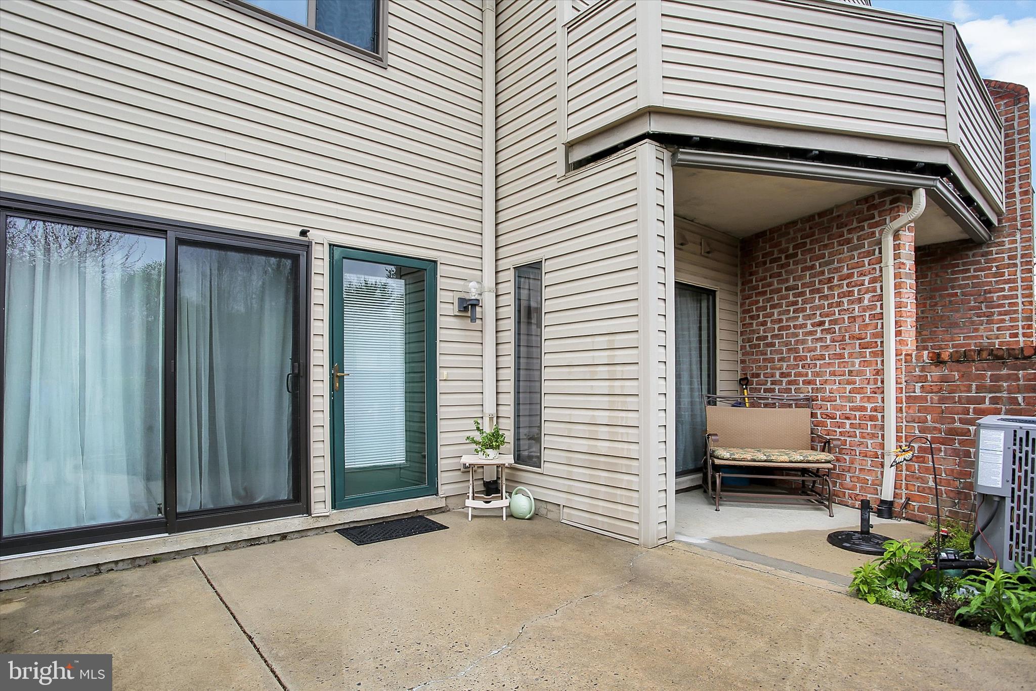 505 CHERRINGTON DRIVE