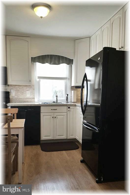 PARKVILLE HEIGHTS - Residential