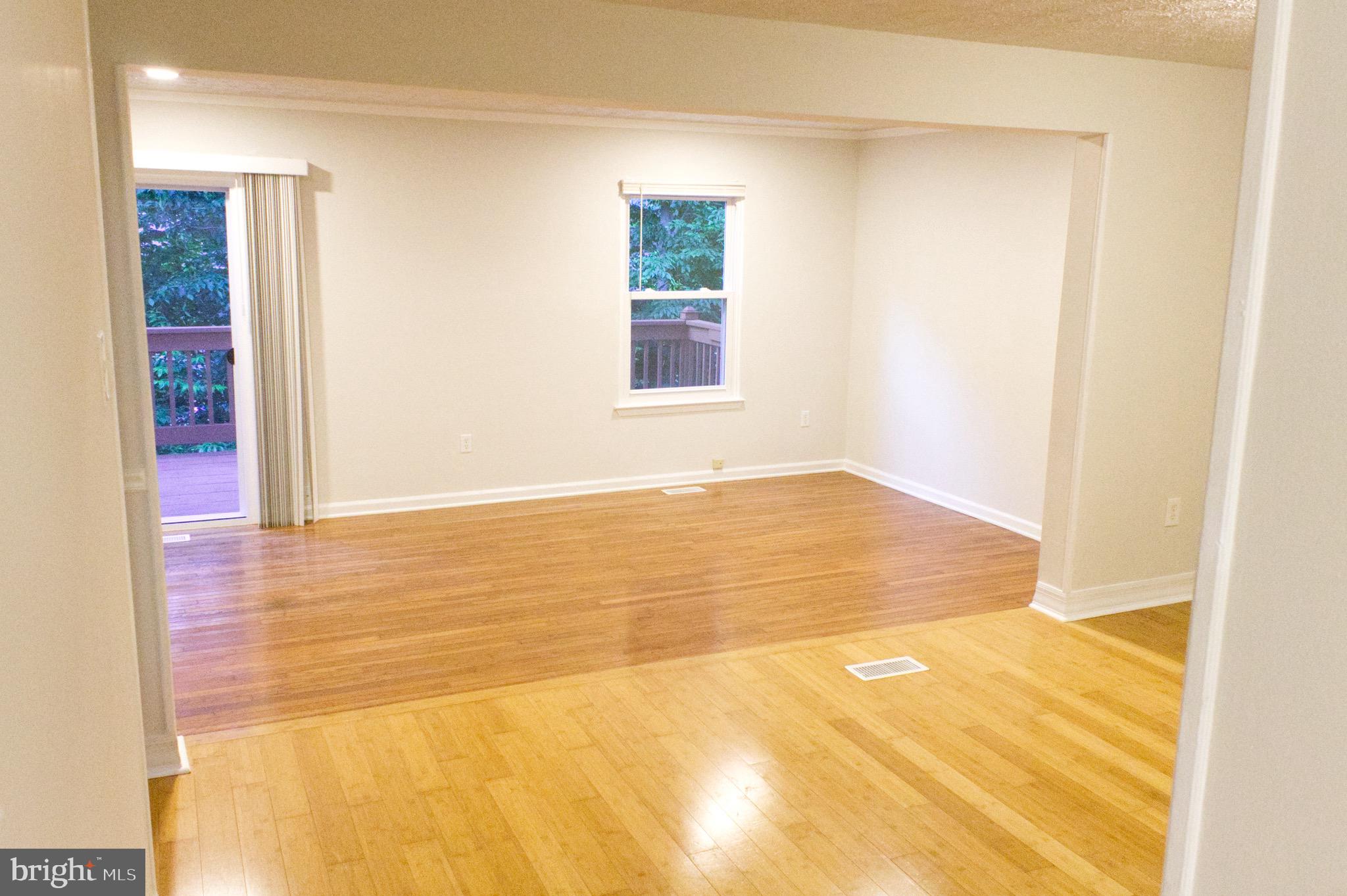 OAKMONT - Residential Lease