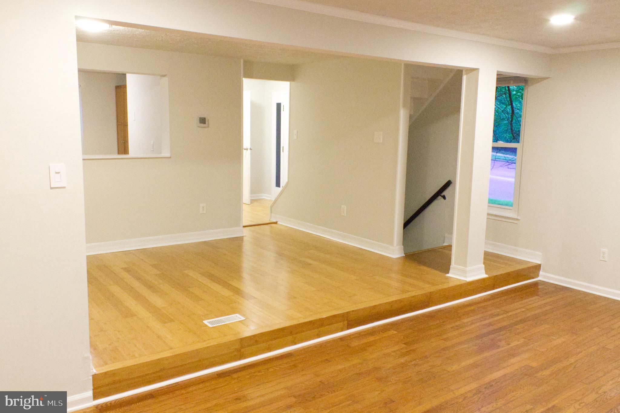 OAKMONT - Residential Lease