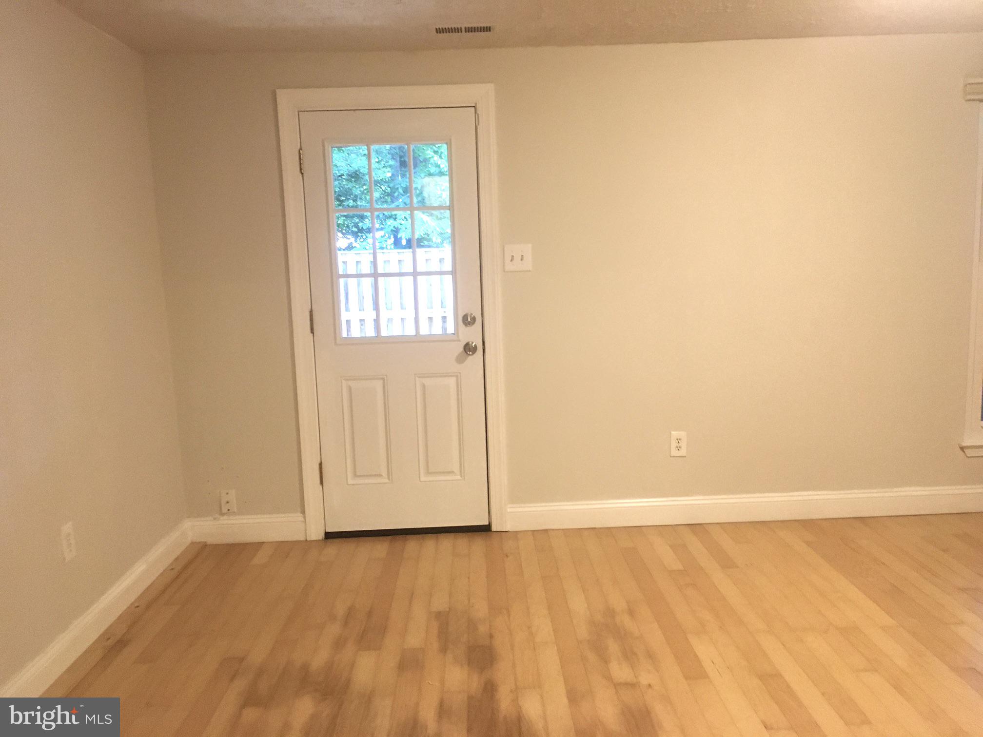 OAKMONT - Residential Lease