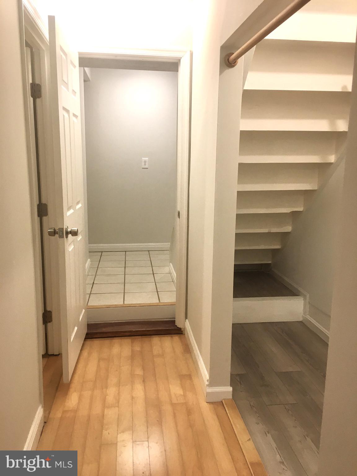 OAKMONT - Residential Lease