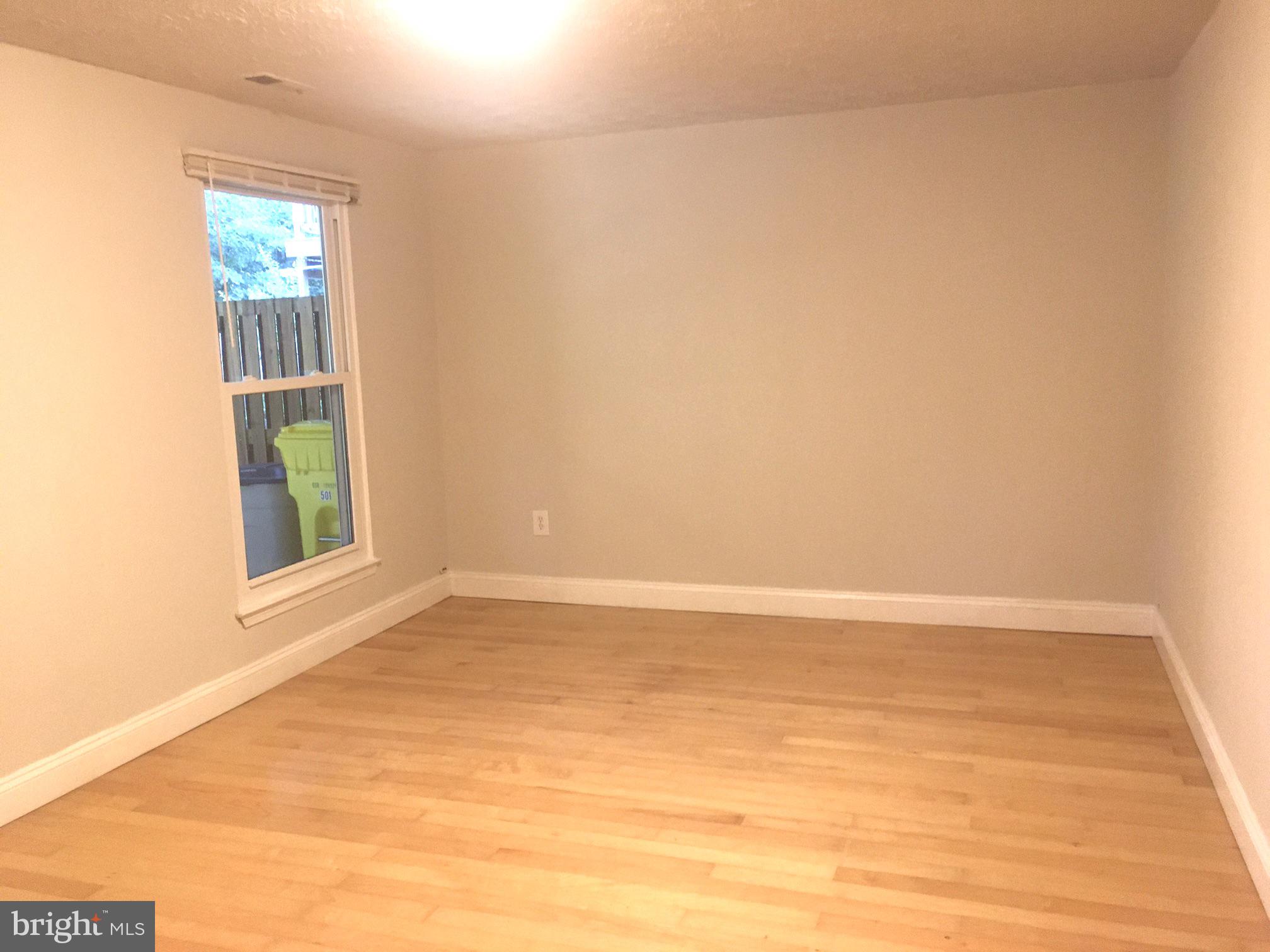 OAKMONT - Residential Lease