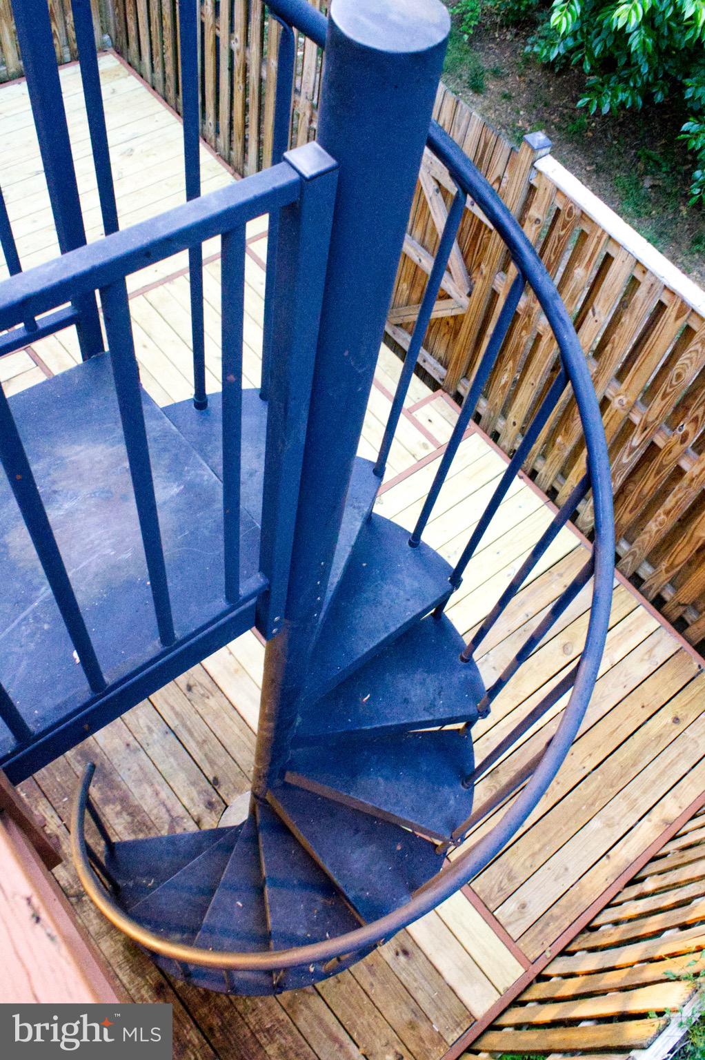 OAKMONT - Residential Lease