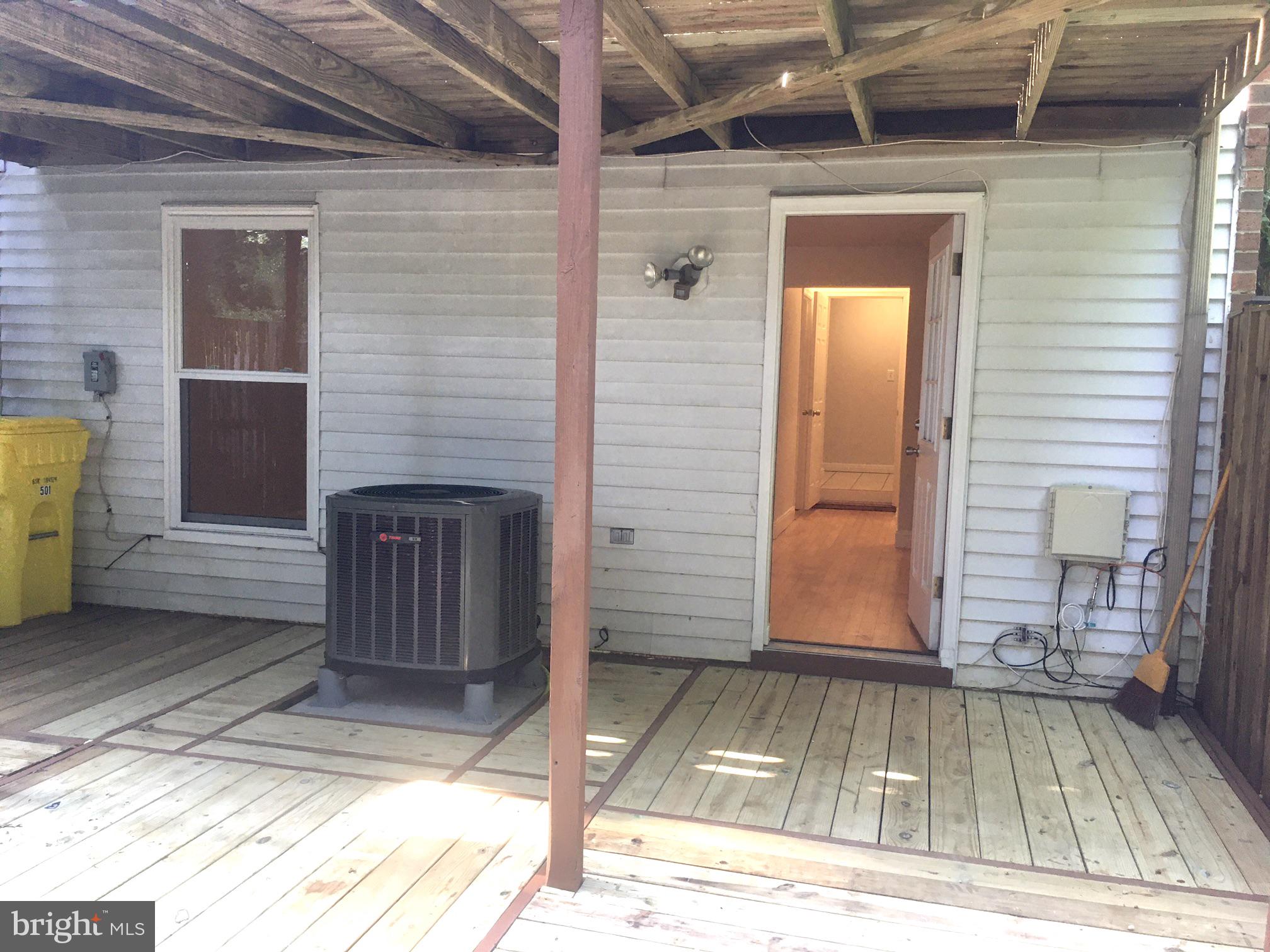 OAKMONT - Residential Lease