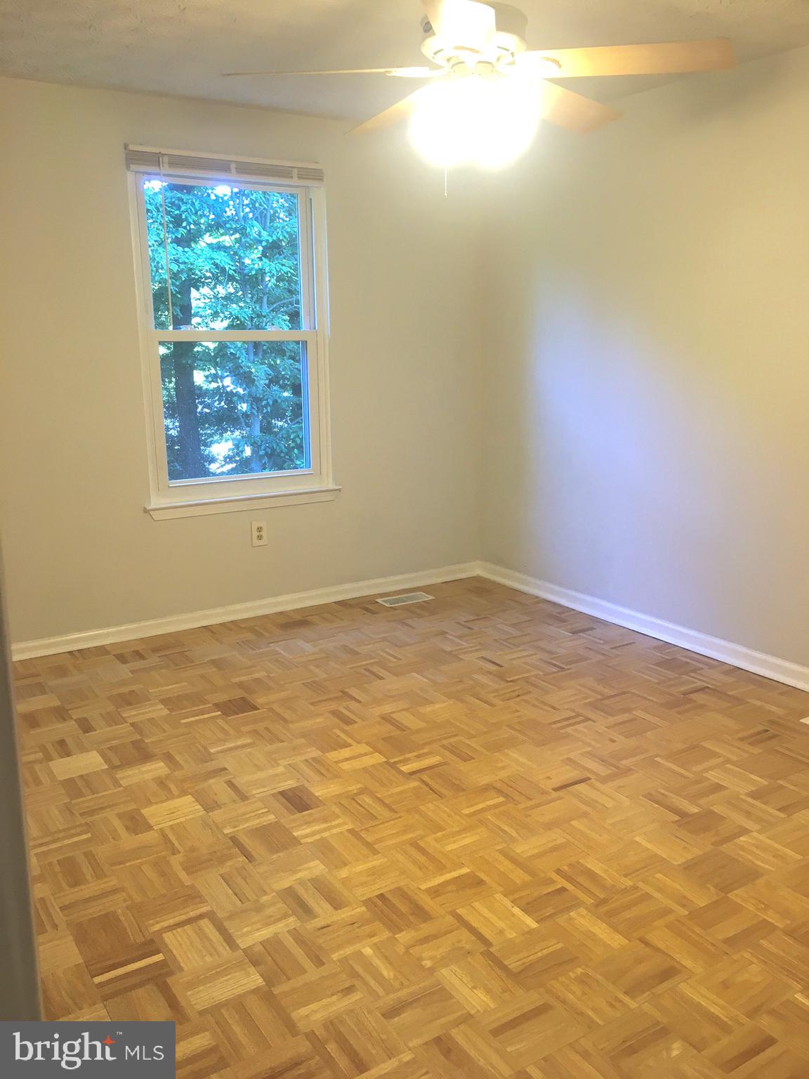 OAKMONT - Residential Lease